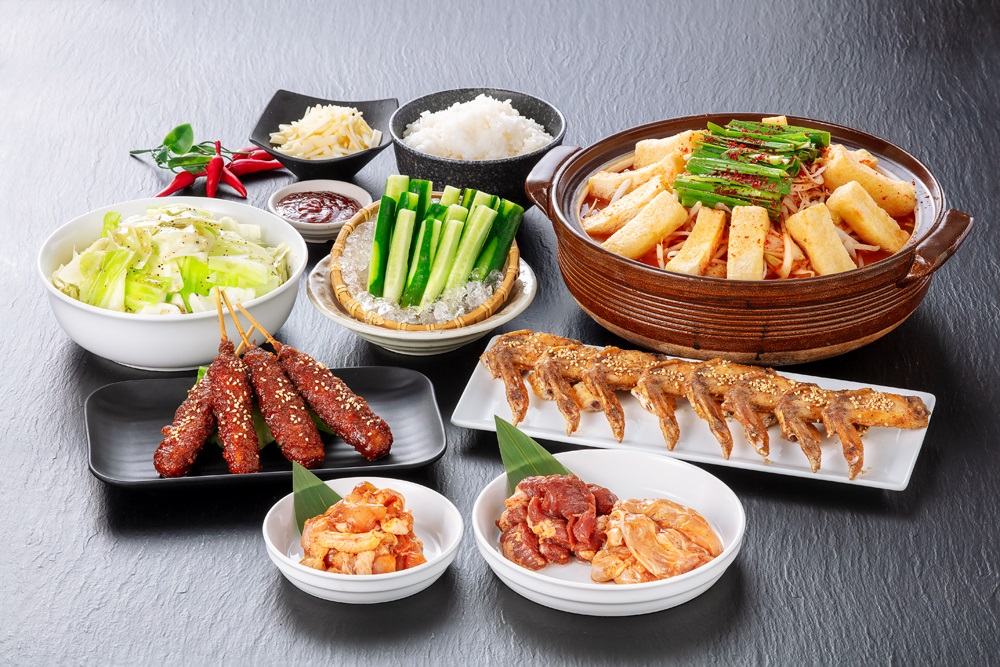 人気の〈赤から鍋〉を味わう!特別夕食コース付プラン【1泊2食付】